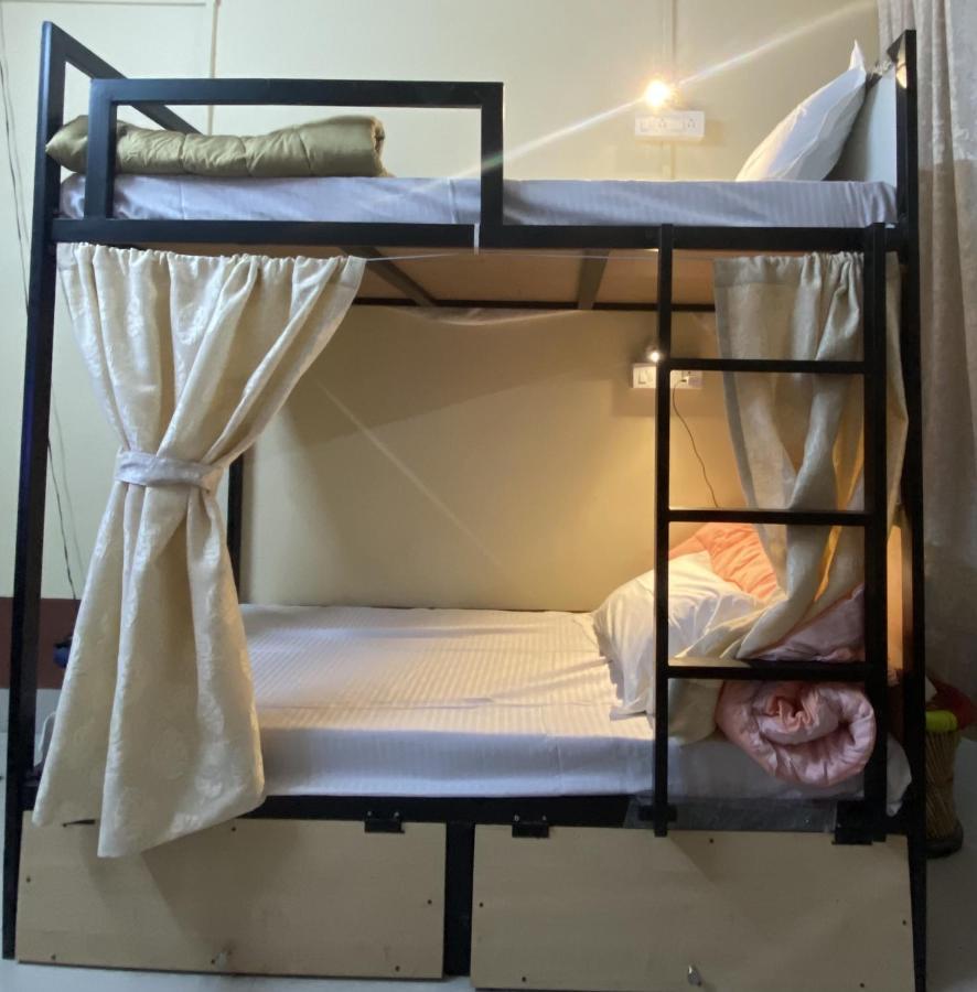 Jawai Bagpackers Hostel Sheoganj Exterior photo
